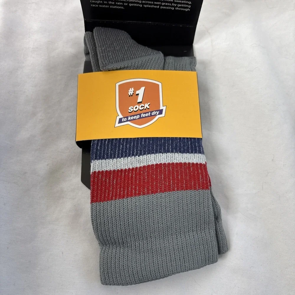 Drymax Running LiteMesh Small Crew Dark Grey Striped Socks Woman 5-7 Men 3.5-5.5